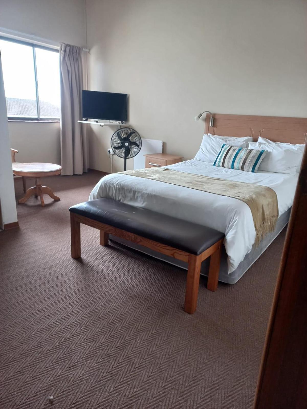 Gonubie Hotel Bagian luar foto